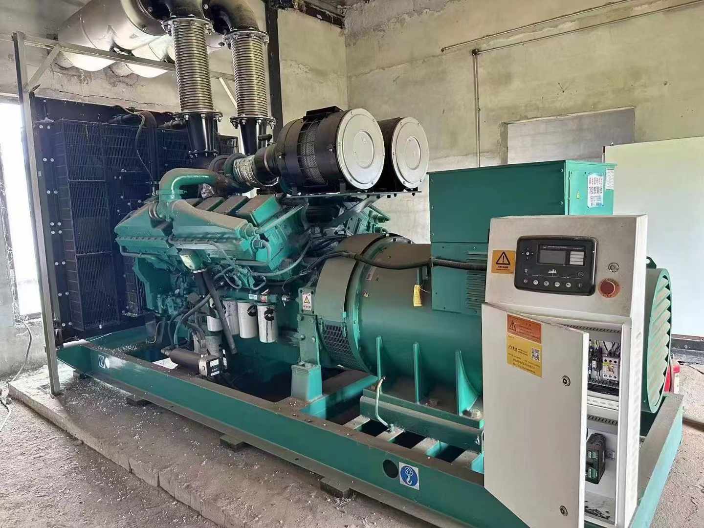 金昌无功补偿装置的性能评估需要考虑哪些因素？